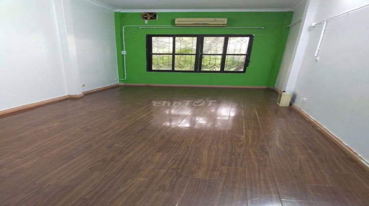 Cho thuê nhà trong ngõ Nguyễn Chí Thanh, Đống Đa, Hà Nội. Dt 30m – 3 tầng. Mt 4m  - Giá 8 Triệu